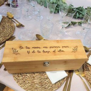 Caja de vino personalizada detalle invitados personalizado Boda Bautizo Comunión grabada