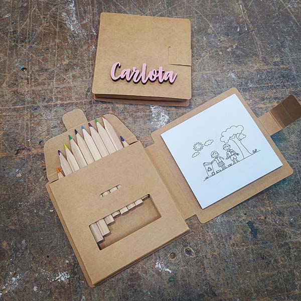 Caja lápices con block pintar personalizada